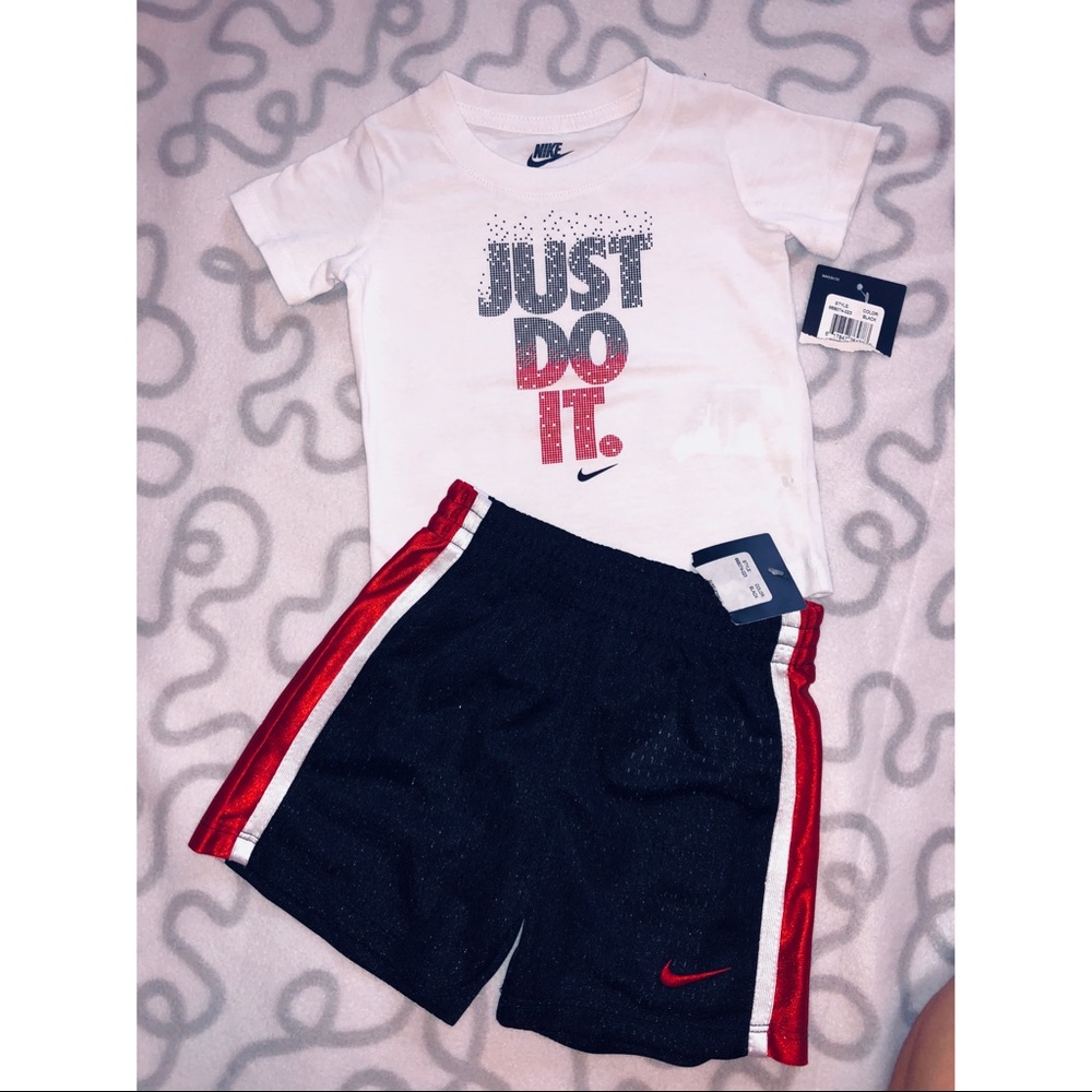 NIKE boys short sleeve set basketball shorts